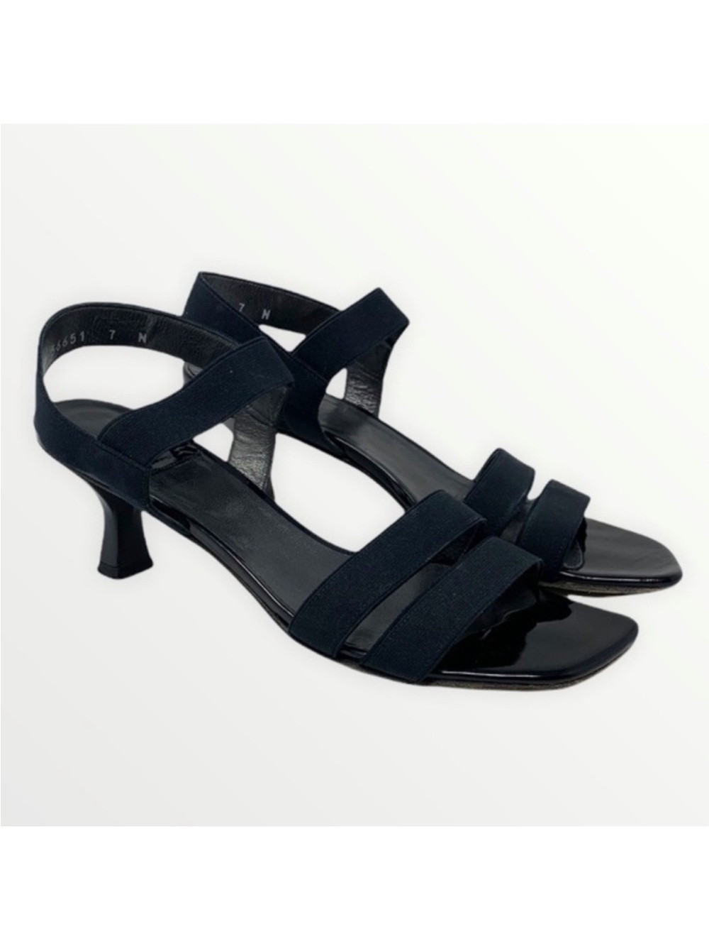 Stuart Weitzman Y2K Strappy sandals. Size 7 1/2.